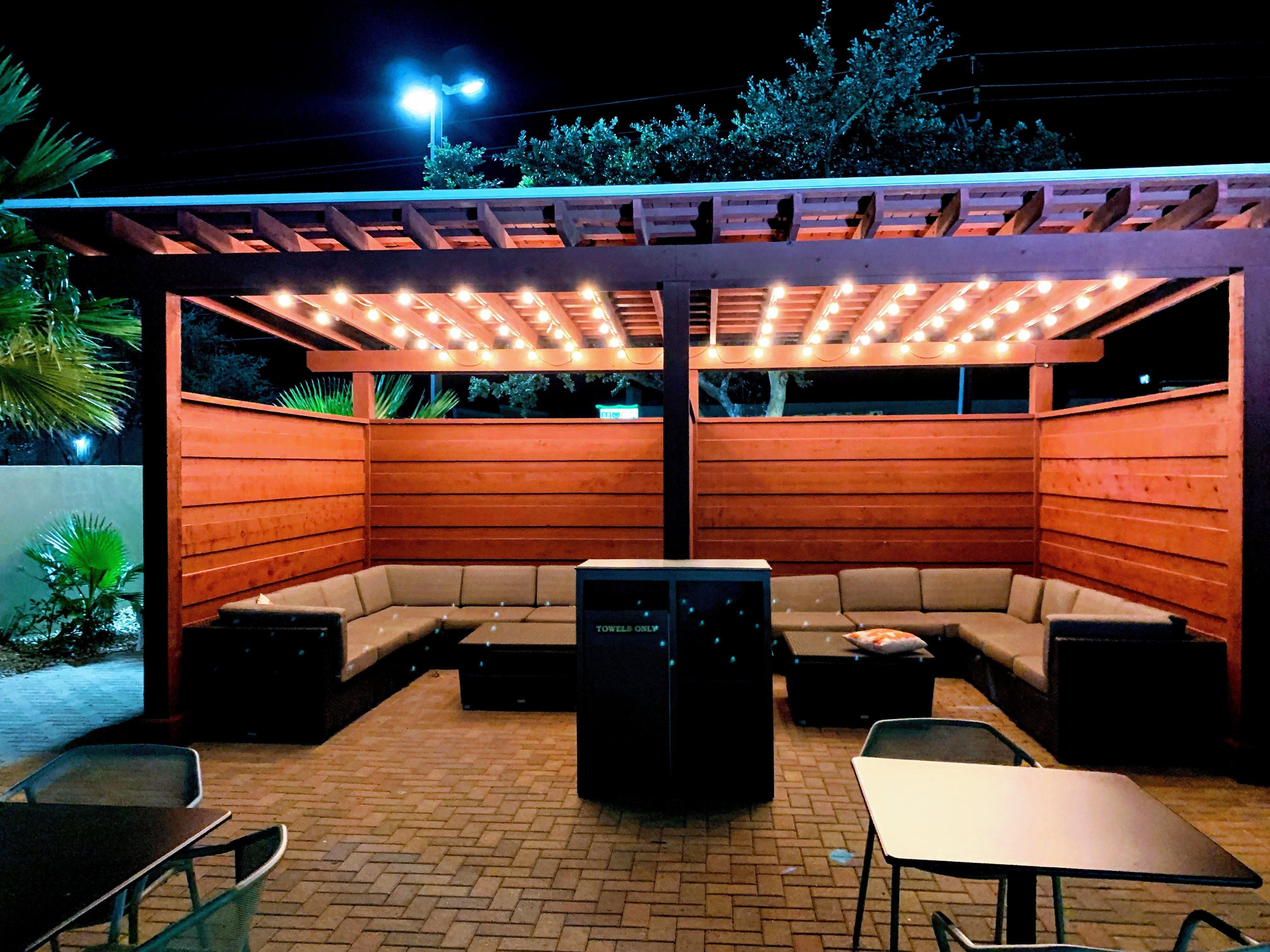 Holiday Inn - Brownsville By Ihg Exterior foto