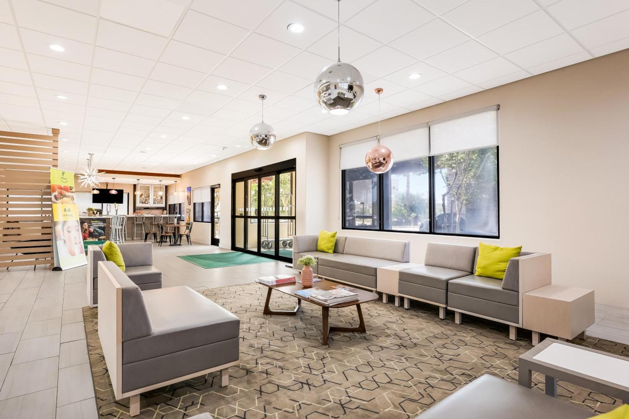 Holiday Inn - Brownsville By Ihg Exterior foto