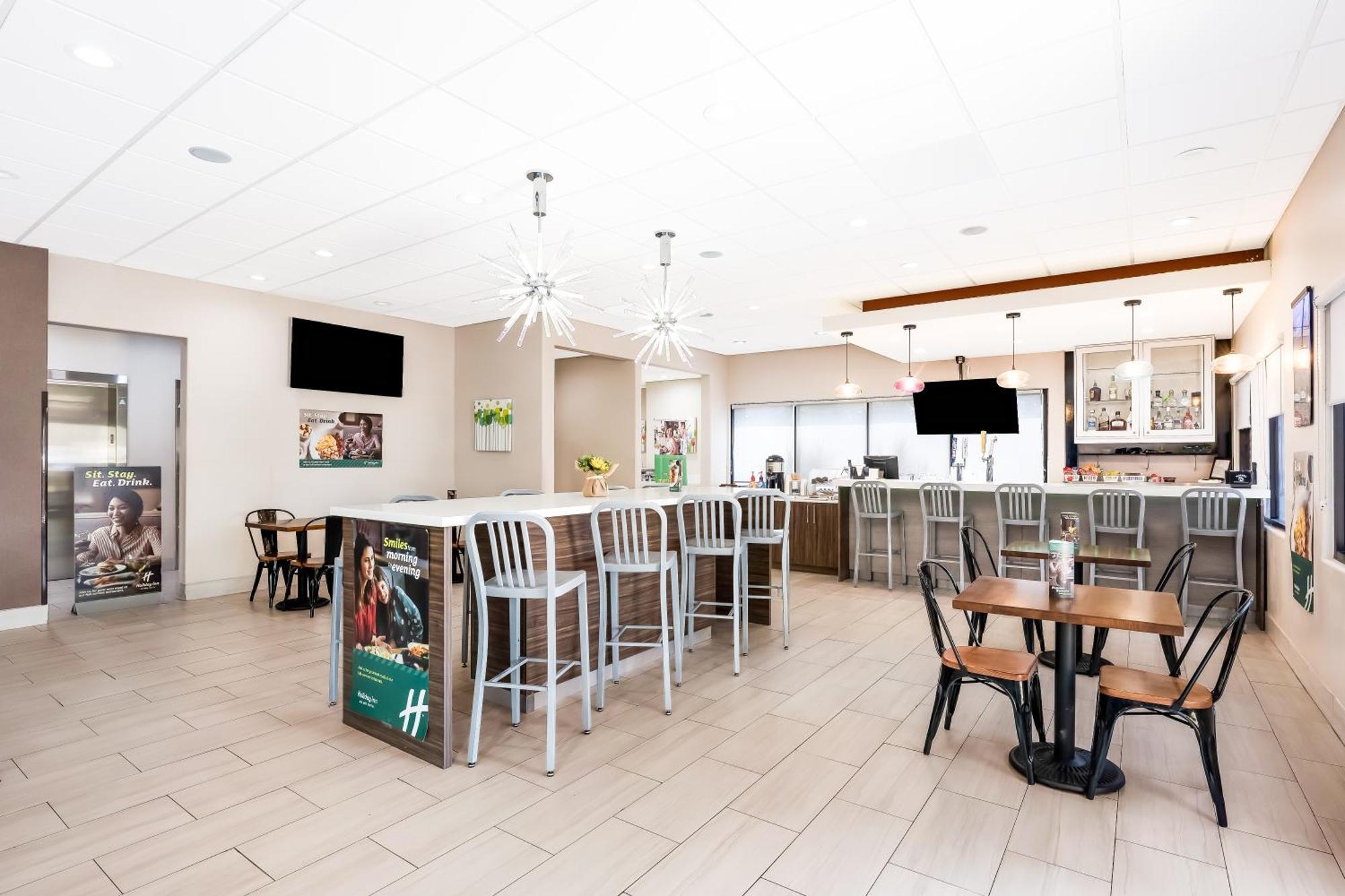 Holiday Inn - Brownsville By Ihg Exterior foto