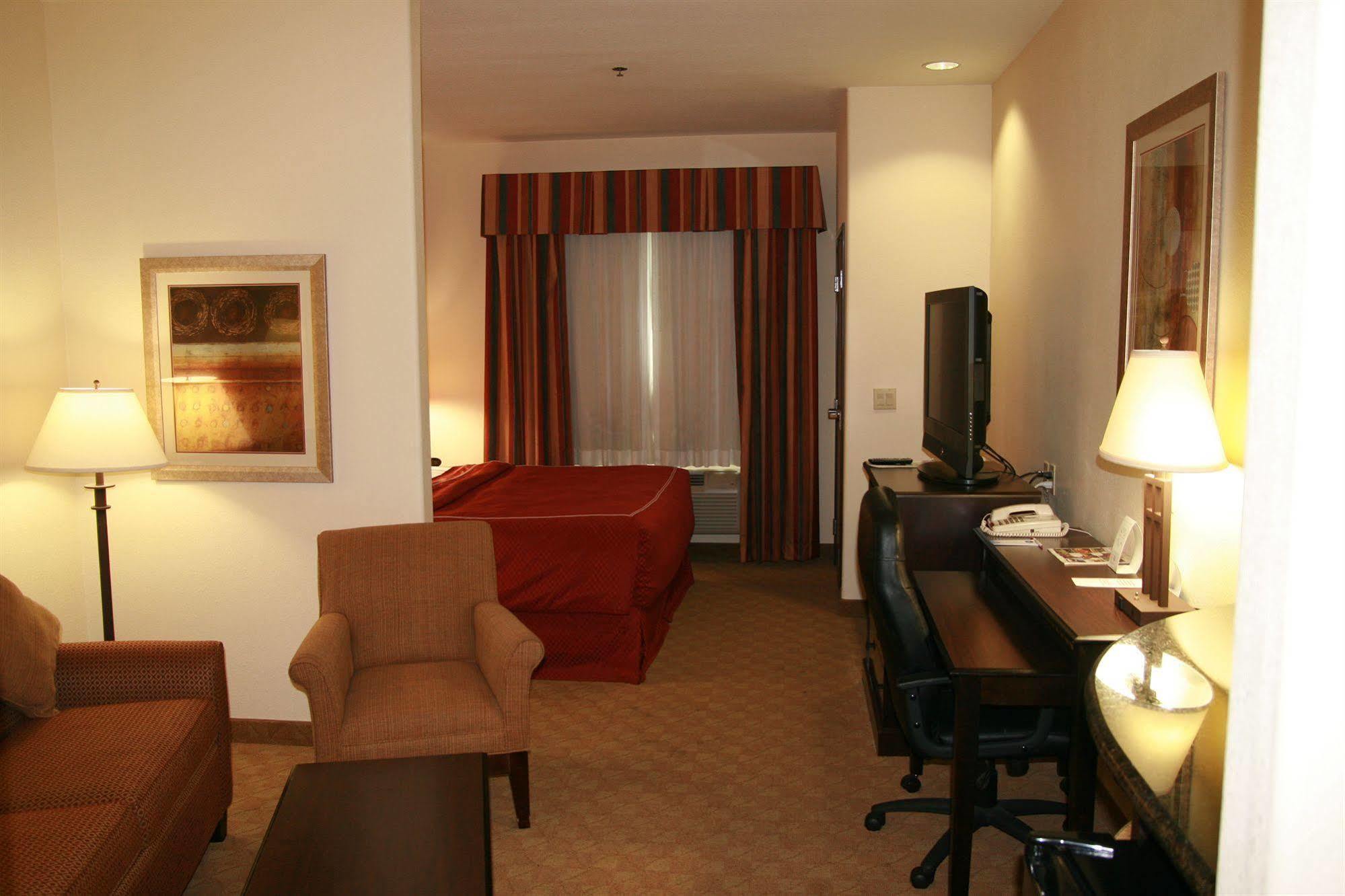 Holiday Inn - Brownsville By Ihg Exterior foto